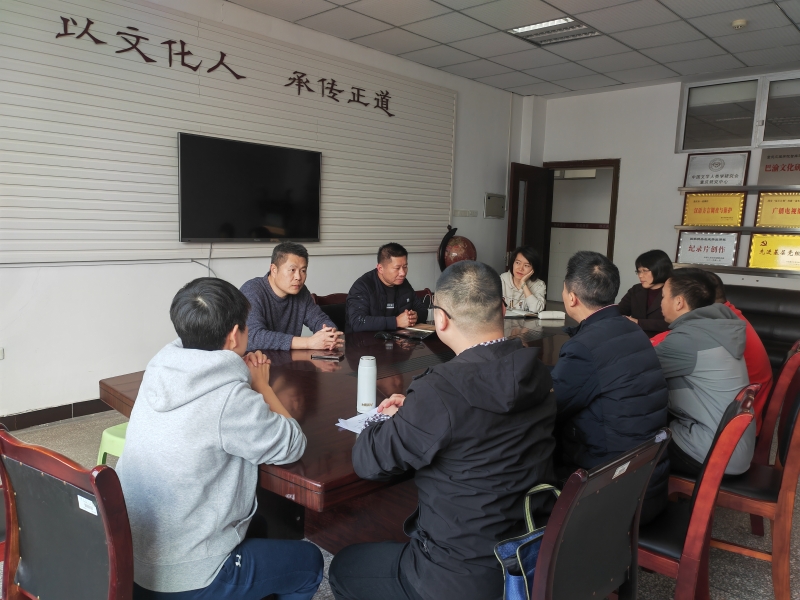 RrQL_1711006476002027654.jpg 674d28733bdbac71a7ae789184a3c557.jpg