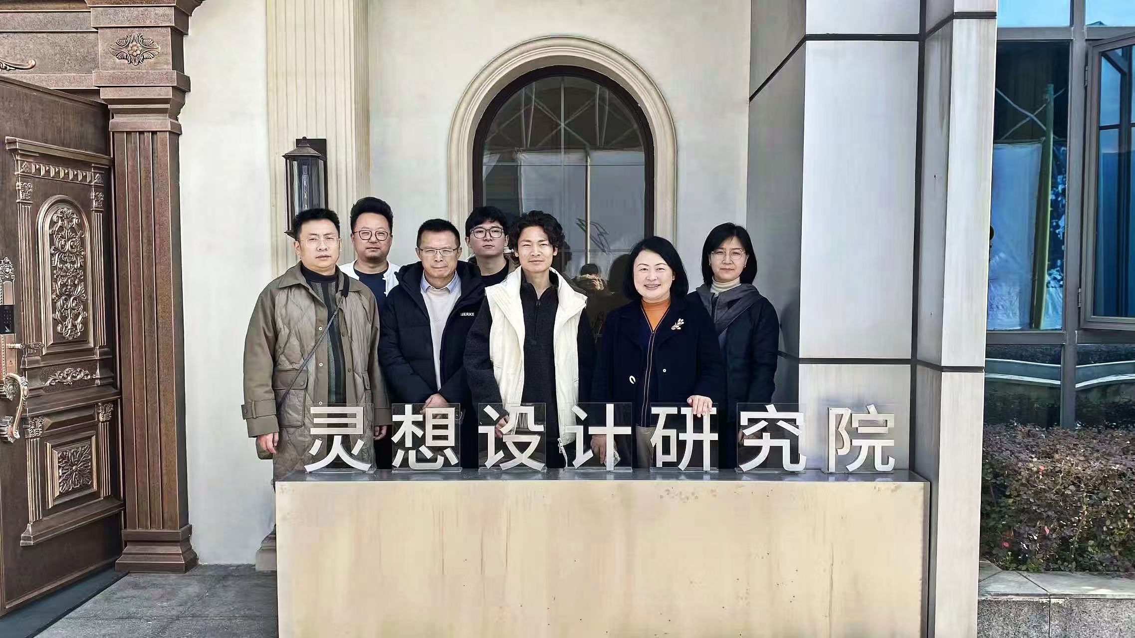 LnIk_1764034776259063765.jpg 24.jpg